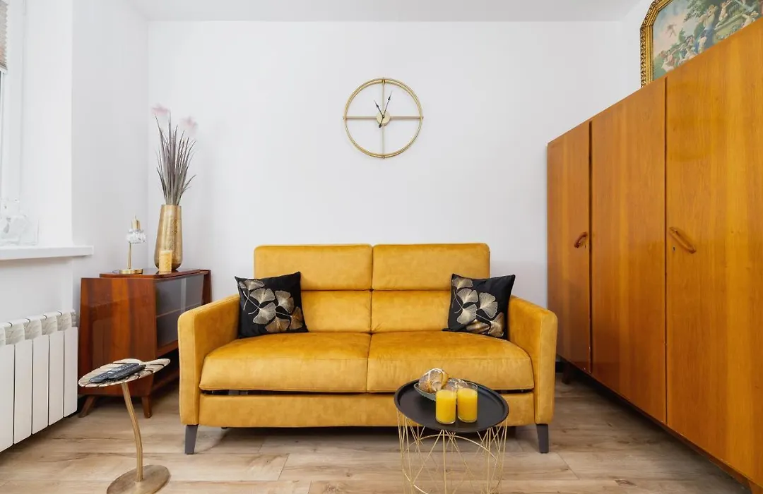 Apartments Osiedle Szkolne Cracow by Renters-1