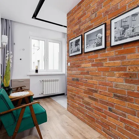 Apartments Osiedle Szkolne Cracow by Renters-2